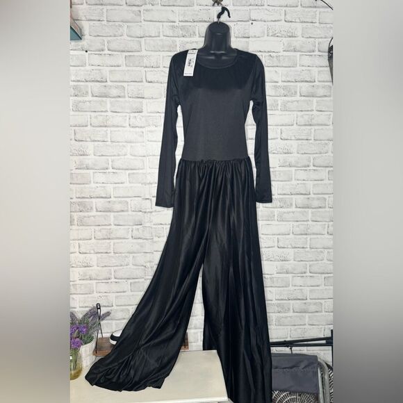 Black Long Sleeve Cocktail Romper with Crew Neck - Picture 2 of 10